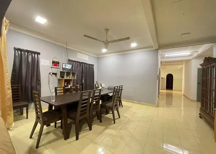 Family\'S Homestay